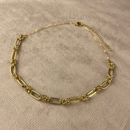 Collar Estilo Shocker