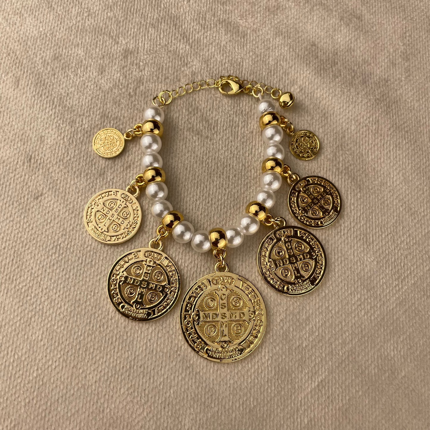 Pulsera De San Benito Perlada