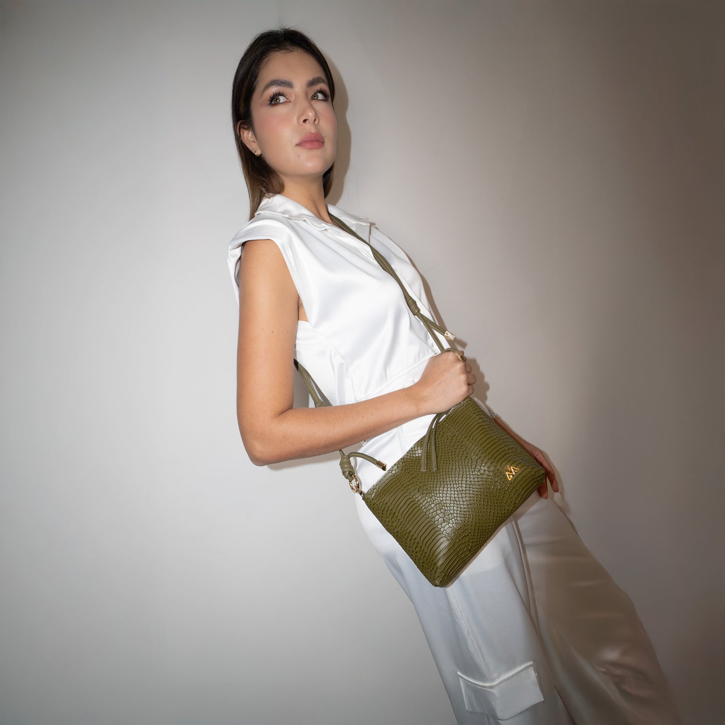 Bolso Alma Verde Con Textura